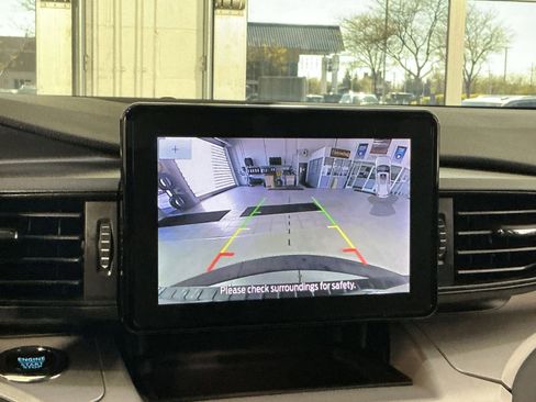 Used 2023 Ford Explorer XLT image 20