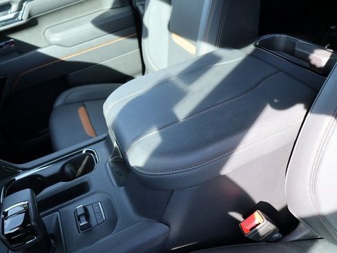 Certified 2025 GMC Sierra 1500 AT4 w/ Technology Package image 15