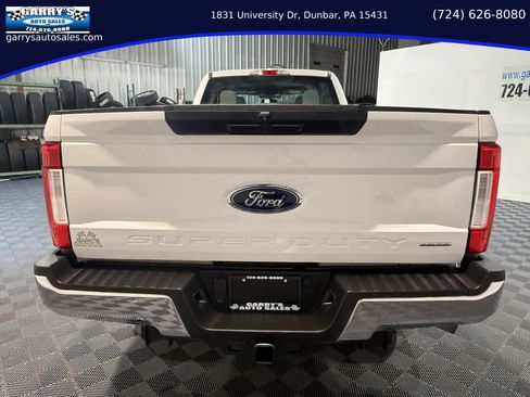 Used 2018 Ford F250 XL w/ Power Equipment Group AWD/4WD image 6