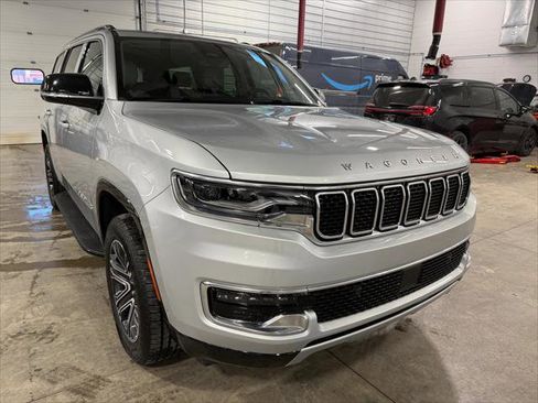 Certified 2024 Jeep Wagoneer Series II image 1