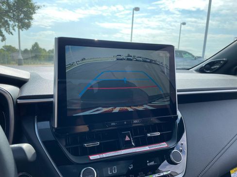 Used 2025 Toyota Corolla XSE image 25