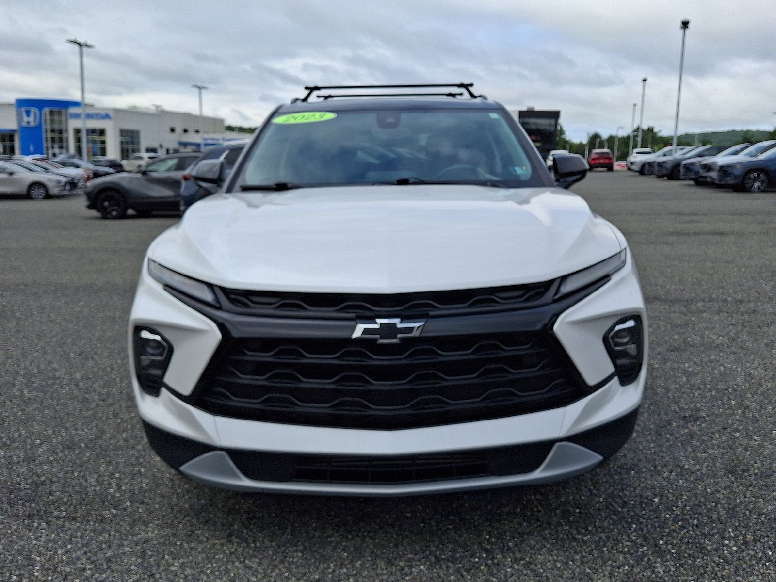 Used 2023 Chevrolet Blazer LT w/ Convenience Package AWD/4WD image 2