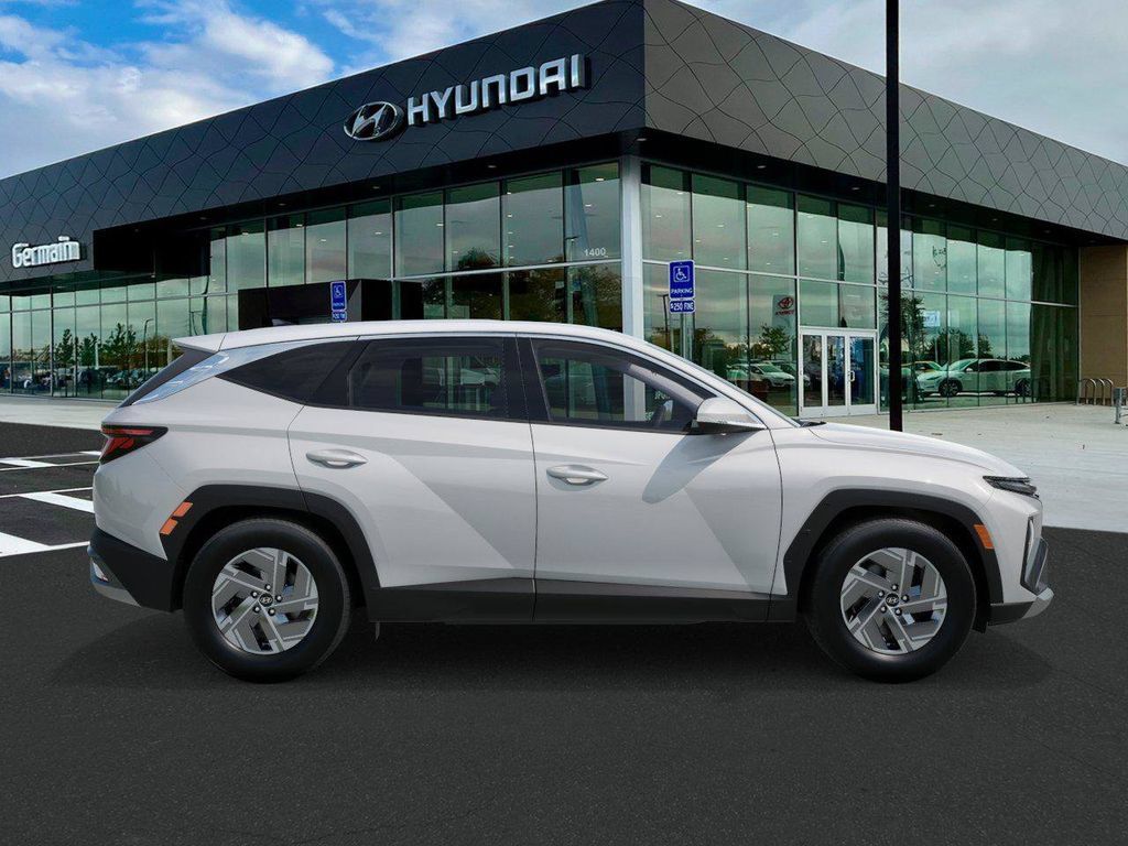 New 2026 Hyundai Tucson Blue SE AWD/4WD image 7
