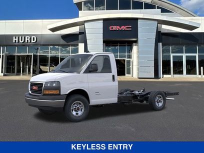 New 2025 GMC Savana 3500 Work Van w/ Power Convenience Package