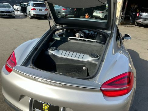 Used 2014 Porsche Cayman S image 22