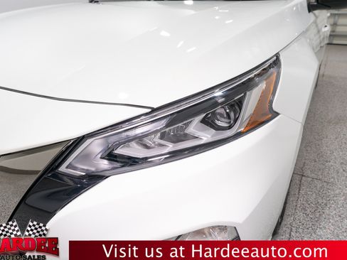 Used 2021 Nissan Altima 2.5 SR image 8