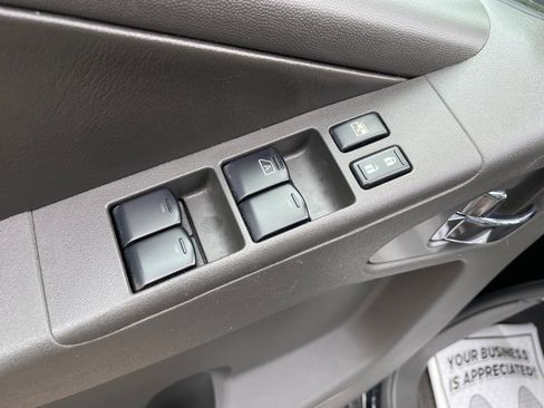 Used 2012 Nissan Frontier PRO-4X w/ Pro-4x Luxury Pkg image 15