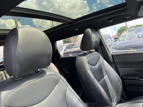 Used 2015 Kia Soul ! w/ Sun & Sound Package image 18