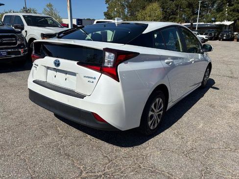 Used 2022 Toyota Prius XLE w/ Advanced Technology Package image 5