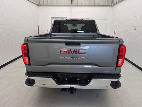 New 2026 GMC Sierra 1500 SLE AWD/4WD image 5