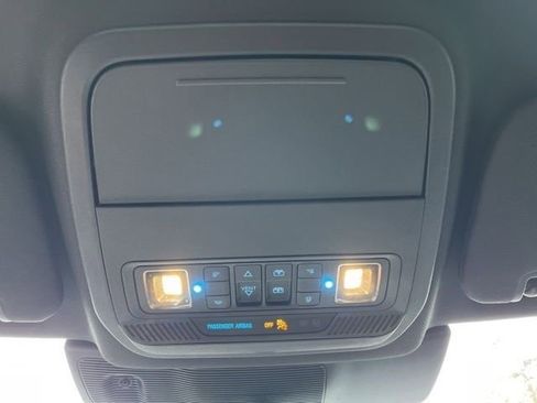 Used 2021 Ford Explorer Platinum w/ Equipment Group 601A image 19