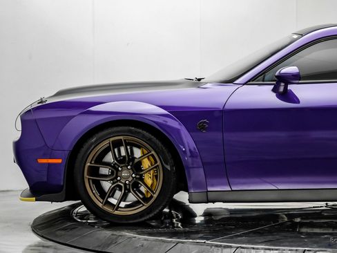 Used 2023 Dodge Challenger SRT Hellcat RWD image 10
