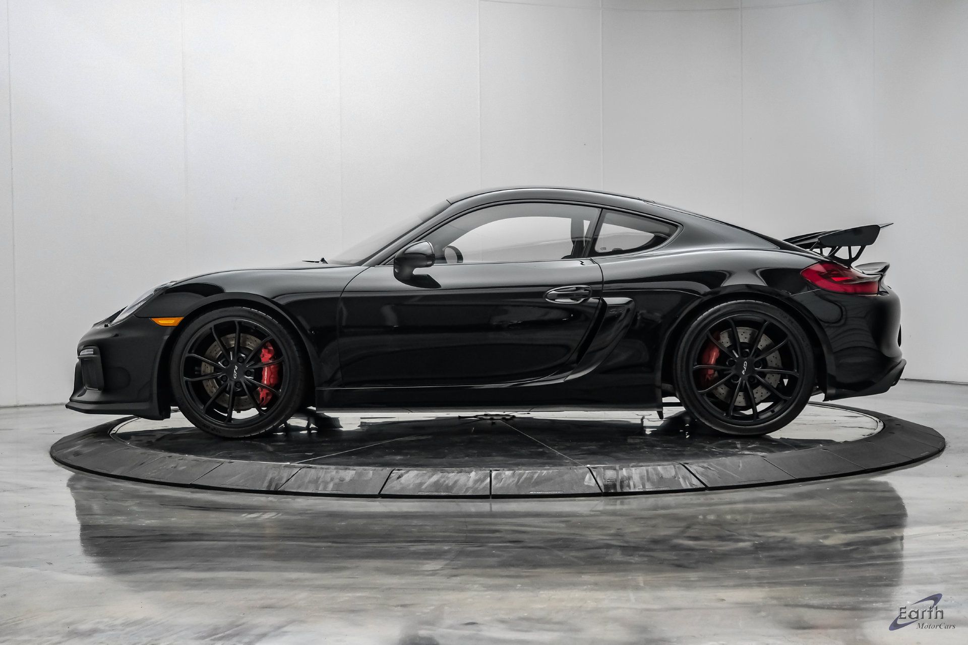Used 2016 Porsche Cayman GT4 RWD image 7