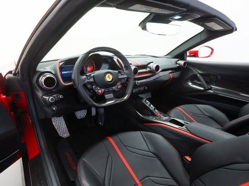 Certified 2021 Ferrari 812 GTS image 12