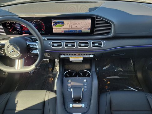 New 2026 Mercedes-Benz GLS 450 4MATIC image 15