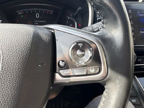 Used 2020 Honda CR-V Touring image 17
