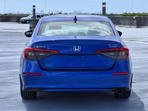 Used 2024 Honda Civic Sport image 6
