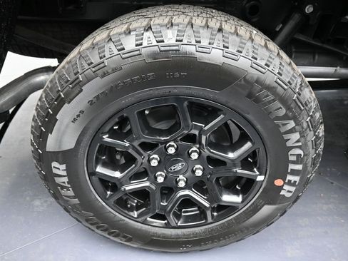 Used 2025 Ford F150 XLT w/ Equipment Group 301A Standard image 35