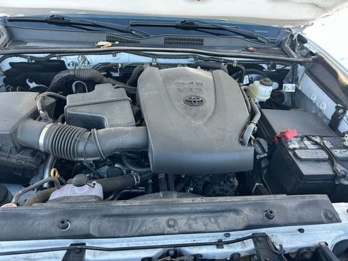 Used 2023 Toyota Tacoma SR5 image 33