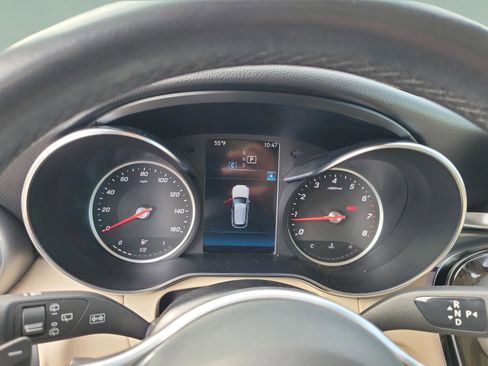 Certified 2022 Mercedes-Benz GLC 300 image 23