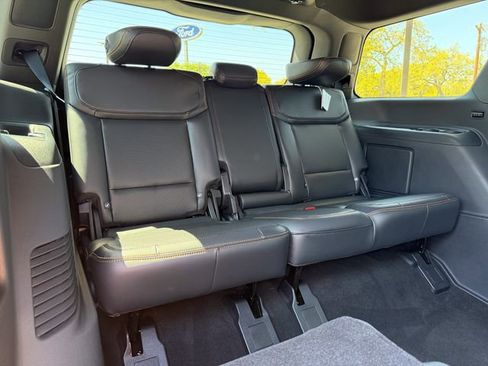 Used 2025 Ford Expedition Tremor image 24