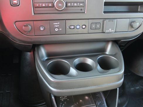 Used 2024 Chevrolet Express 2500 w/ Driver Convenience Package RWD image 32