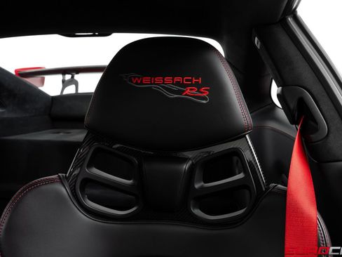 Used 2018 Porsche 911 GT2 RS image 51