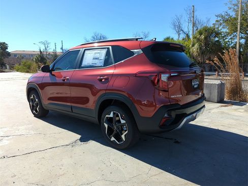 New 2026 Kia Seltos S image 6