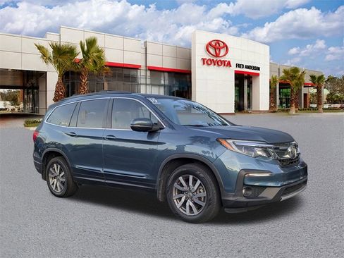 Used 2019 Honda Pilot EX image 2