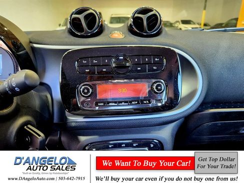 Used 2019 smart fortwo electric drive image 21
