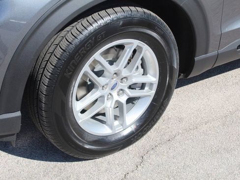 New 2026 Ford Explorer Active w/ Active Comfort Package RWD image 6