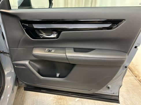 Used 2023 Honda CR-V EX-L image 28