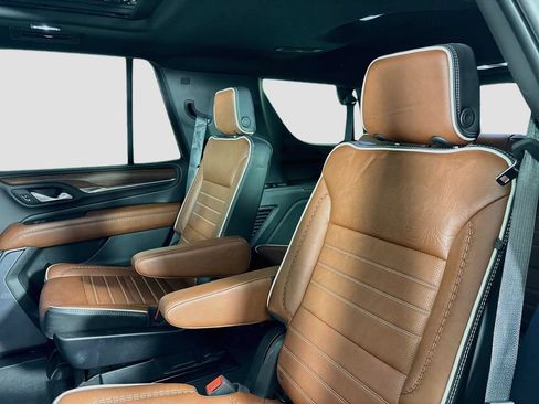 Certified 2024 GMC Yukon Denali Ultimate AWD/4WD image 30