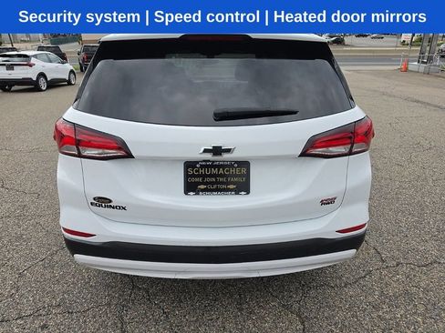 Certified 2023 Chevrolet Equinox RS AWD/4WD image 5