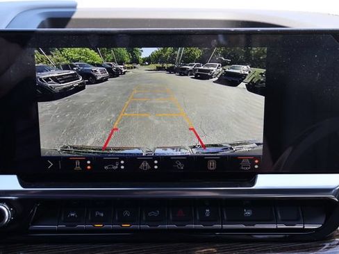 New 2026 GMC Sierra 1500 SLE AWD/4WD image 13