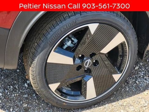 New 2025 Nissan Kicks SR w/ Illumination Package image 5