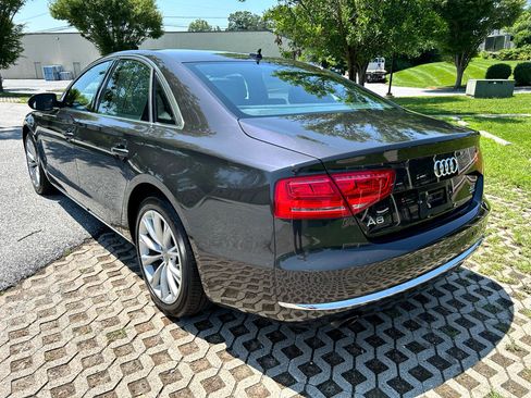 Used 2011 Audi A8 4.2 image 7