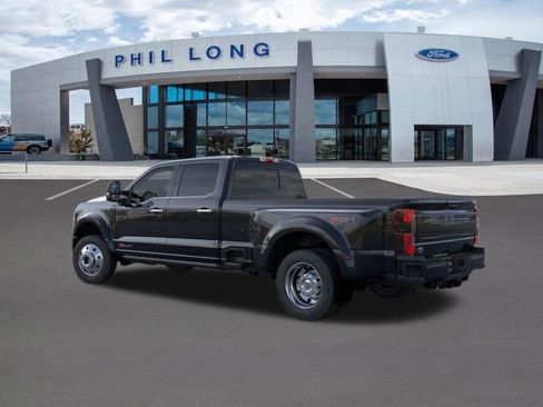 New 2026 Ford F450 Platinum w/ FX4 Off-Road Package AWD/4WD image 4