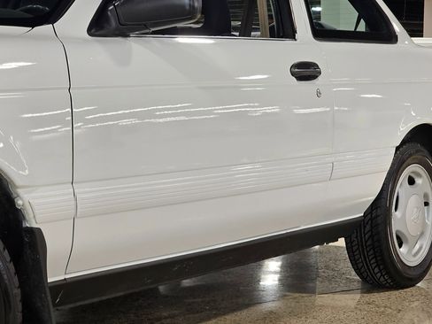 Used 1991 Nissan Sentra SE-R image 13