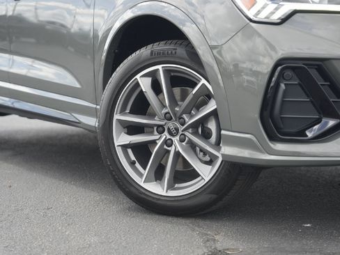 New 2025 Audi Q3 2.0T Premium image 2