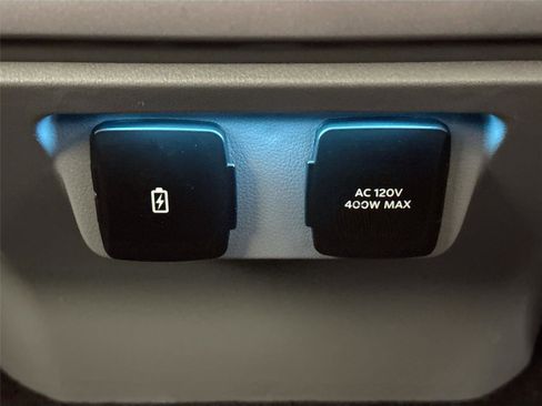 Used 2022 Ford F150 XLT w/ Equipment Group 302A High image 35