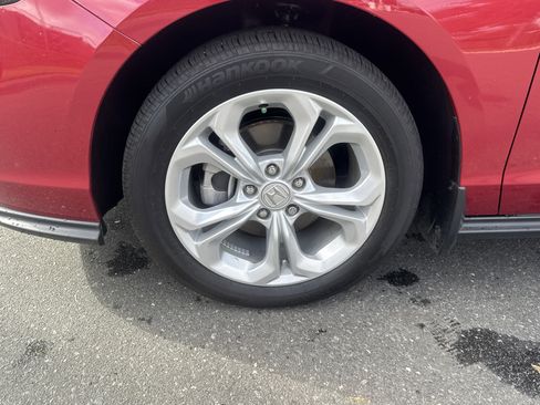 Used 2024 Honda Accord LX image 13