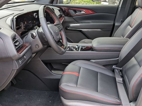 New 2026 Chevrolet Traverse RS FWD image 19