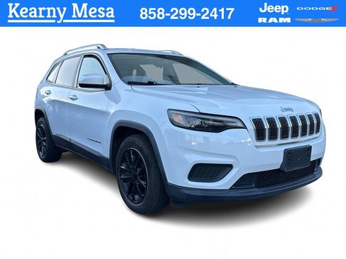 Used 2020 Jeep Cherokee Latitude FWD image 1