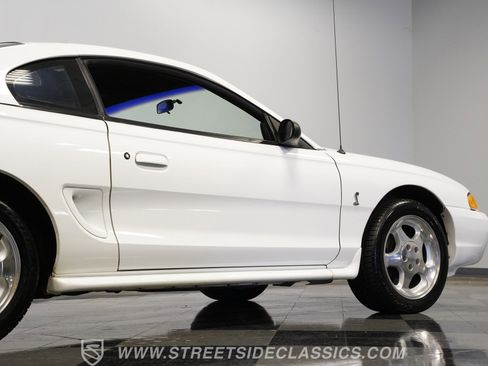 Used 1995 Ford Mustang GT image 28