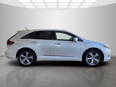 Used 2013 Toyota Venza Limited w/ Preferred Accessory Pkg #1 image 3