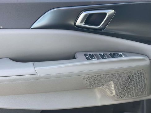 New 2026 Kia Carnival image 27