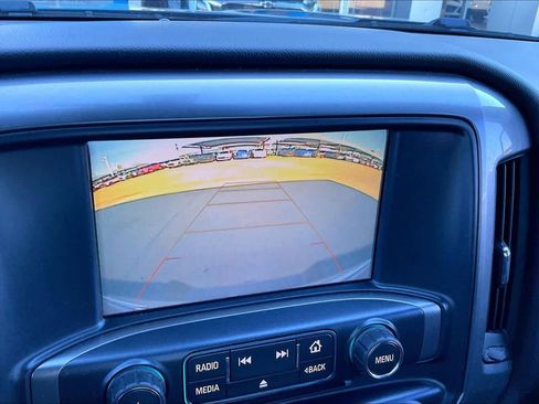 Used 2018 Chevrolet Silverado 1500 LT w/ Texas Edition image 24