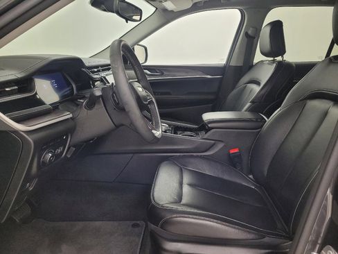 Used 2022 Jeep Grand Cherokee Limited 4xe image 17