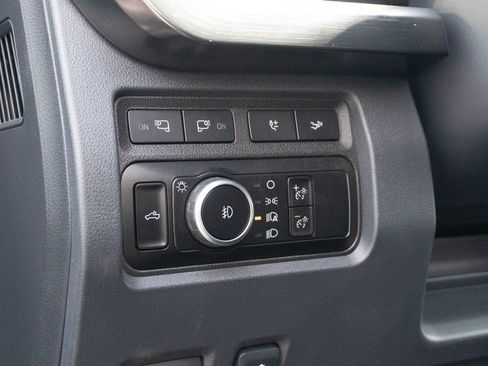 Used 2024 Ford F250 Lariat w/ Lariat Ultimate Package AWD/4WD image 22